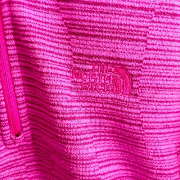 North Face Women Size M Lightweight Pink Patterned Fleece Half Zip Logo Layer - Picture 5 of 12
